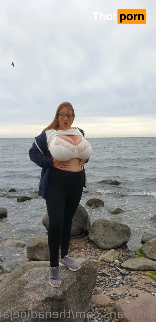 Nadine jansen 10812267