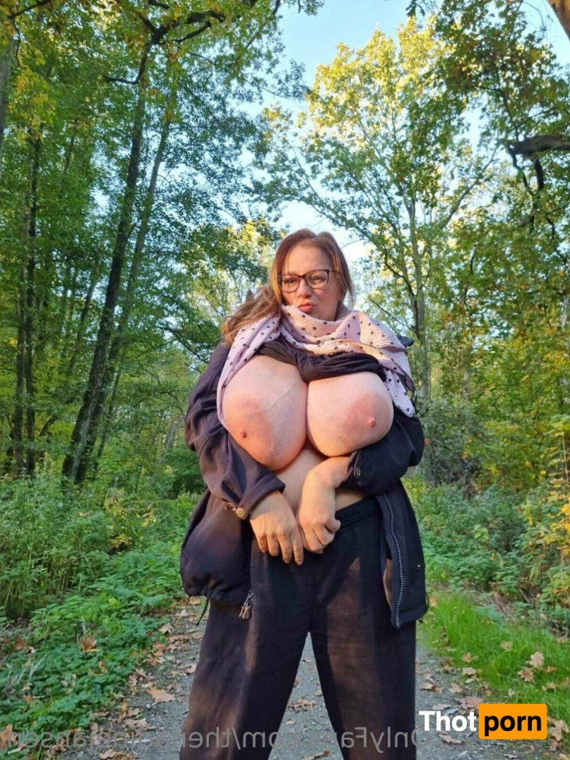 Nadine jansen 10814674