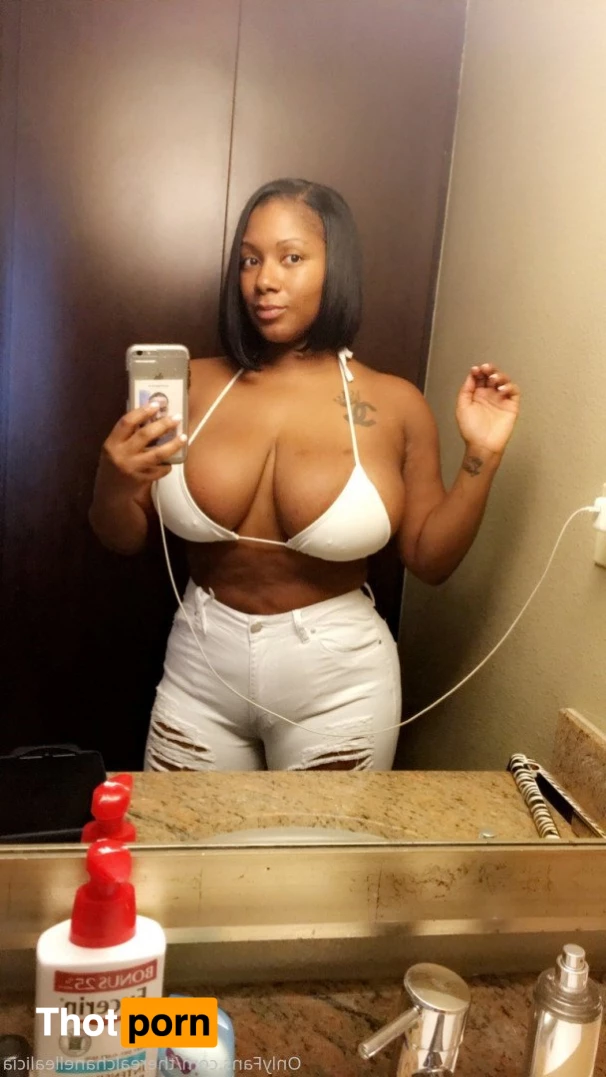 THE REAL CHANELLE_ALICIA 4928401