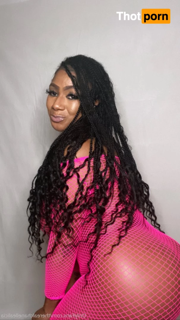 THE REAL CHANELLE_ALICIA 4928478