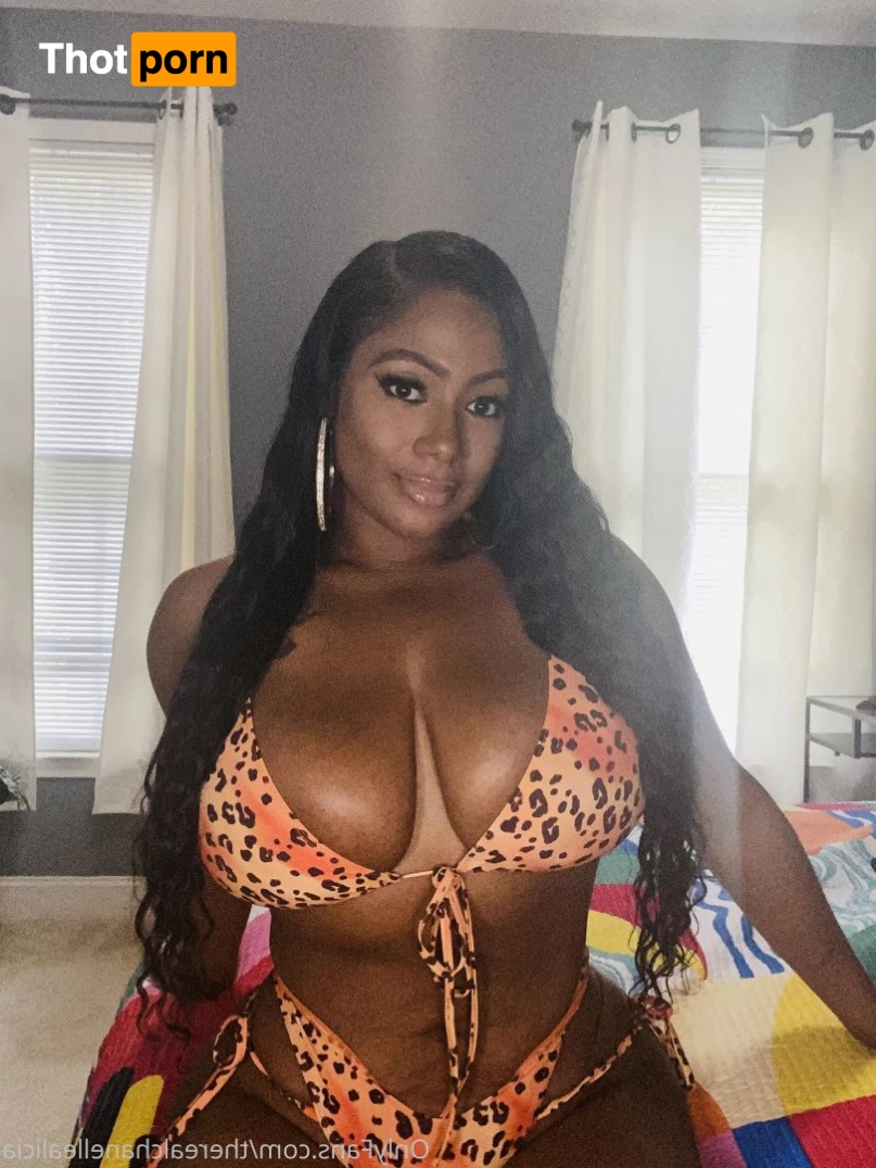 THE REAL CHANELLE_ALICIA 4928484