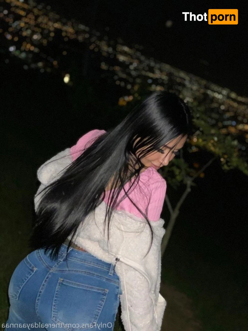 Dayana’s Paradise 4858915