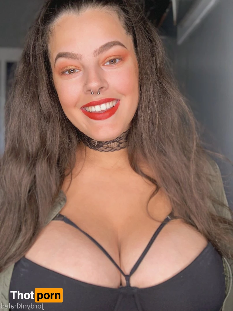 Jordyn Khaled 4923514