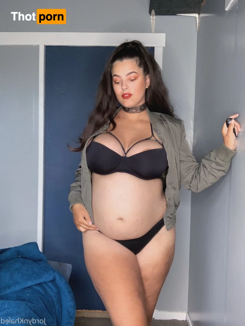 Jordyn Khaled 4923549