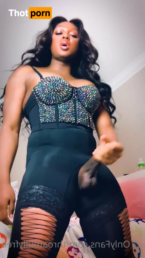 Meagan Throatbully Nutwood FREE 4919640