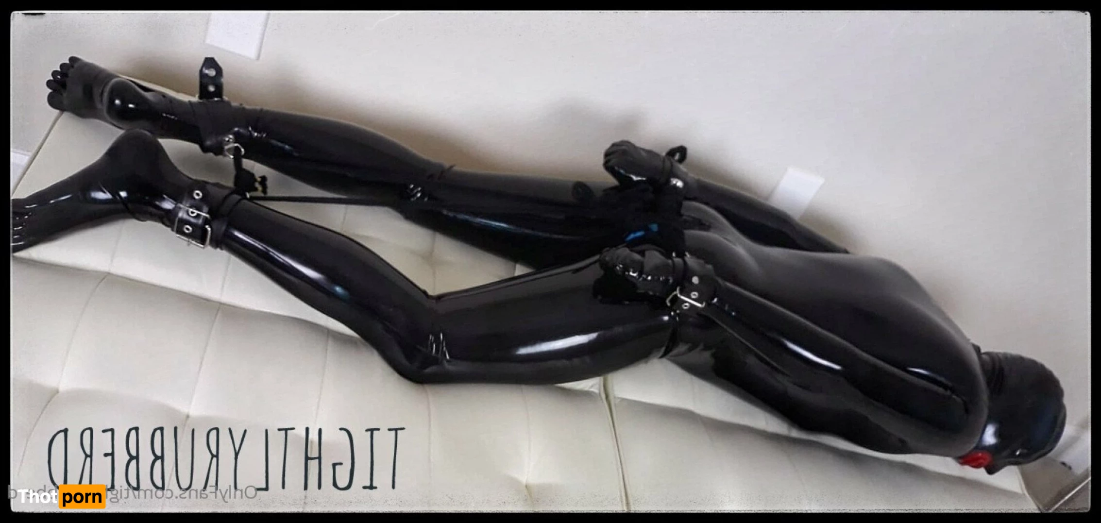 Tightlyrubberd 4919379