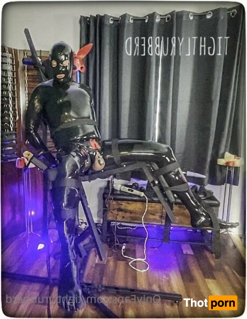 Tightlyrubberd 9175839