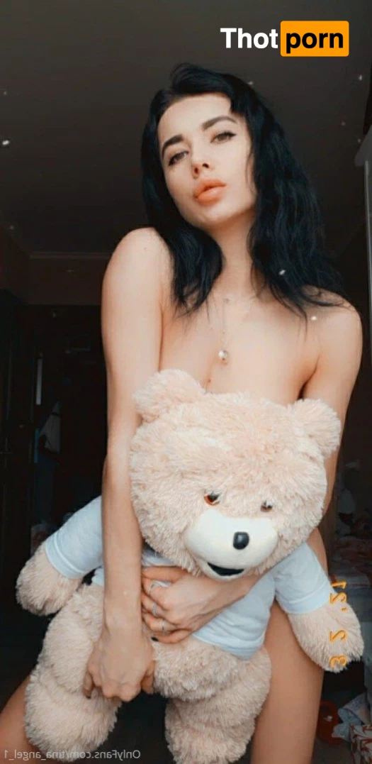 tina_angel_1 4918930