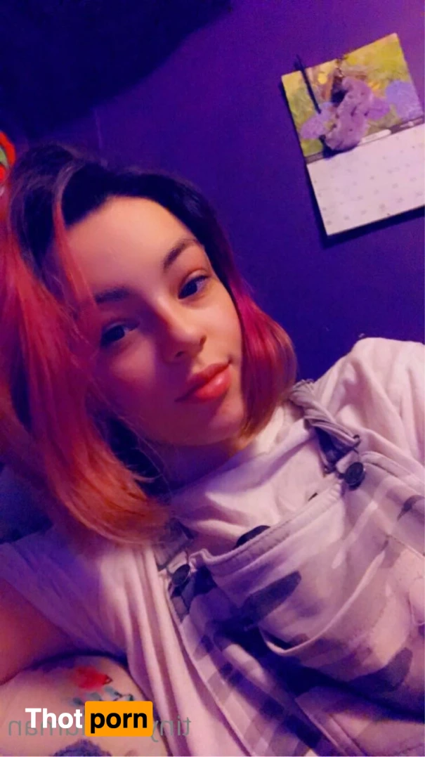 tinyrealhuman 11981126