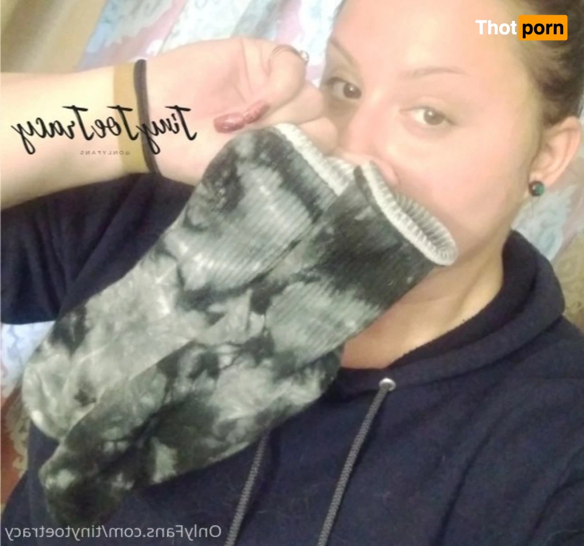 👣Tiny Toe Tracy👣 15220253