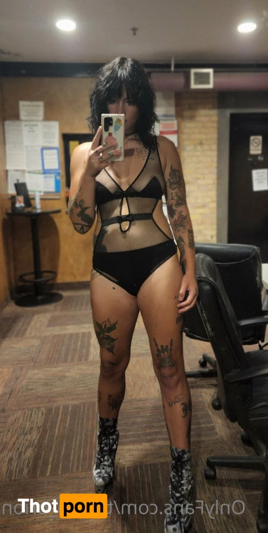 Titania Orion 🖤 4835091