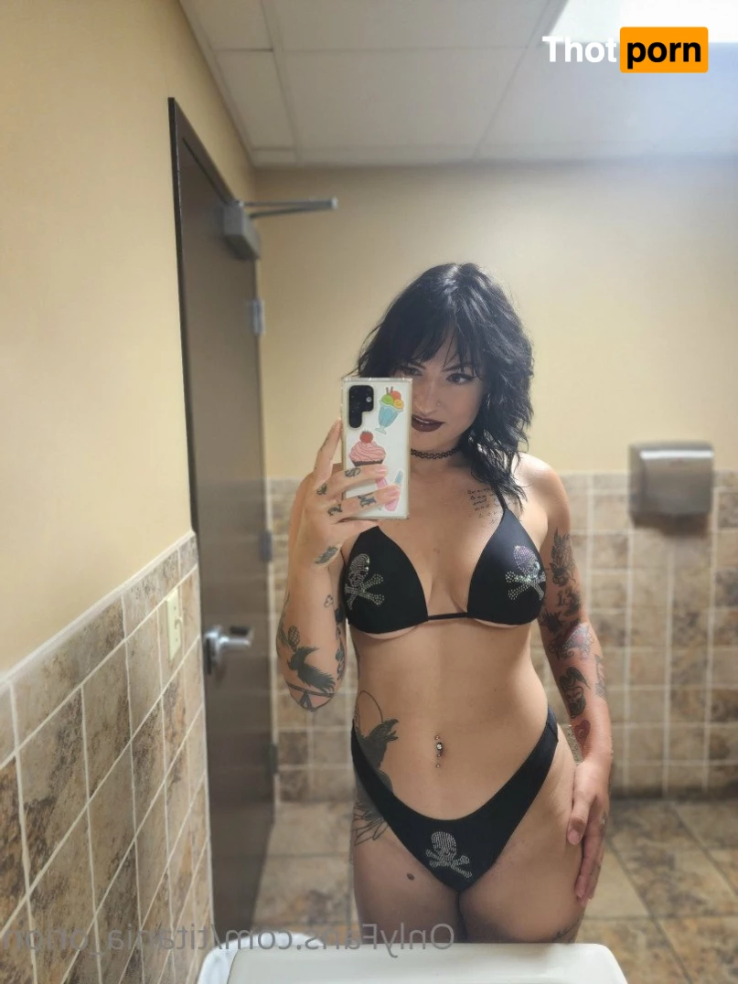 Titania Orion 🖤 4835124