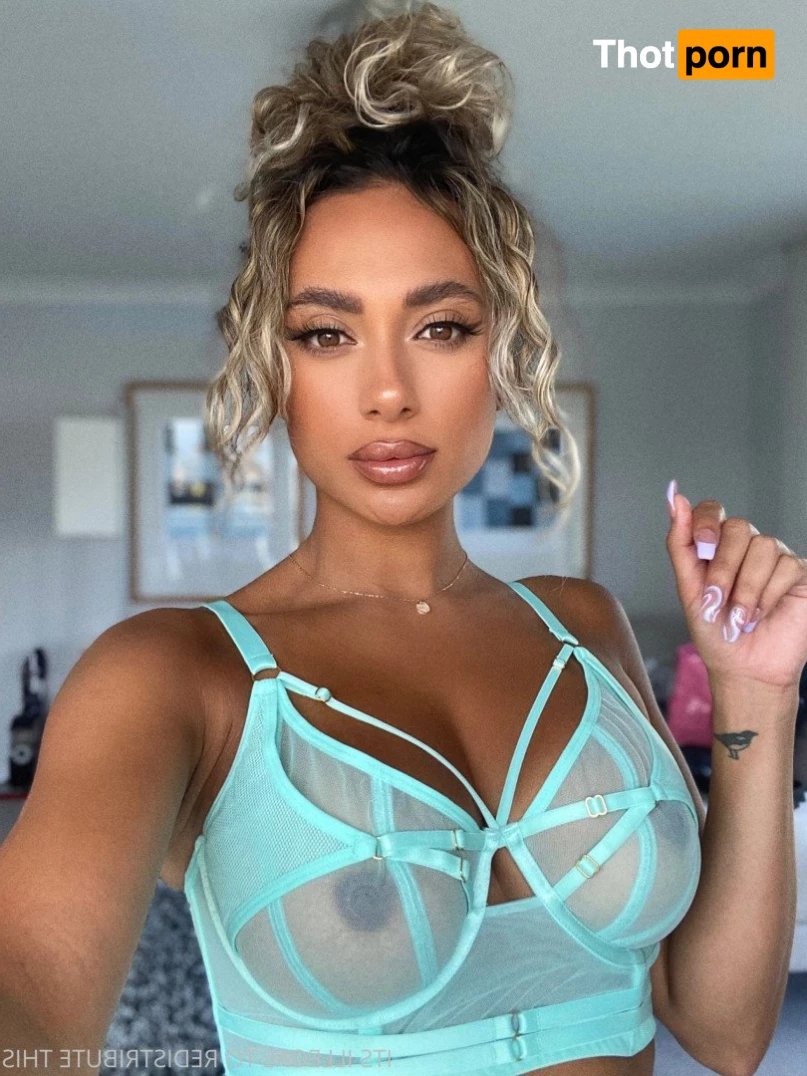 Toni-Camille 4910255