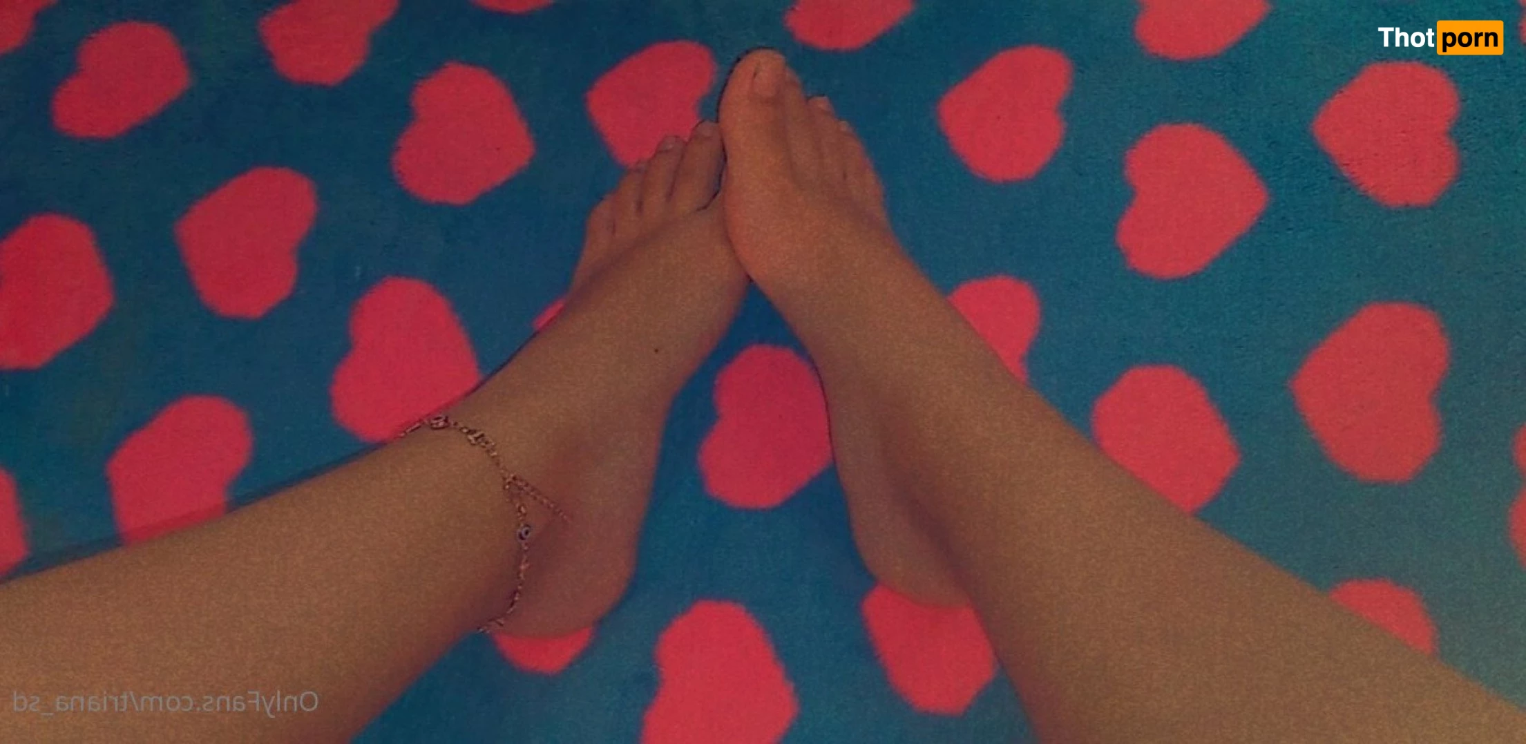 T R I A N A 🦋 4903294