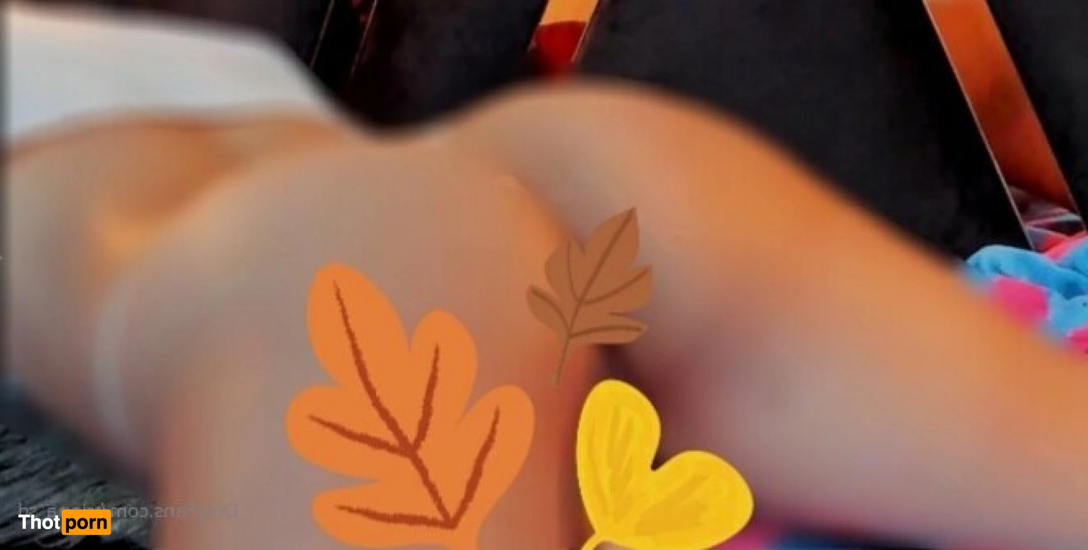 T R I A N A 🦋 4903335