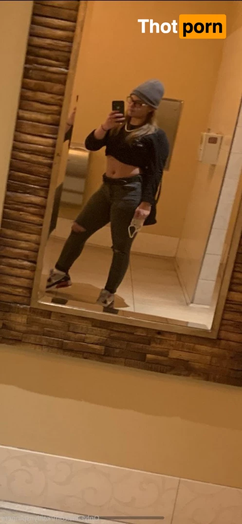 Kayy aka Kaitlyn. 4814200