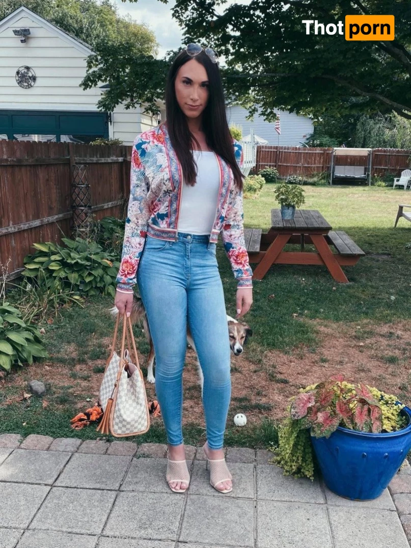 Camille 4878030