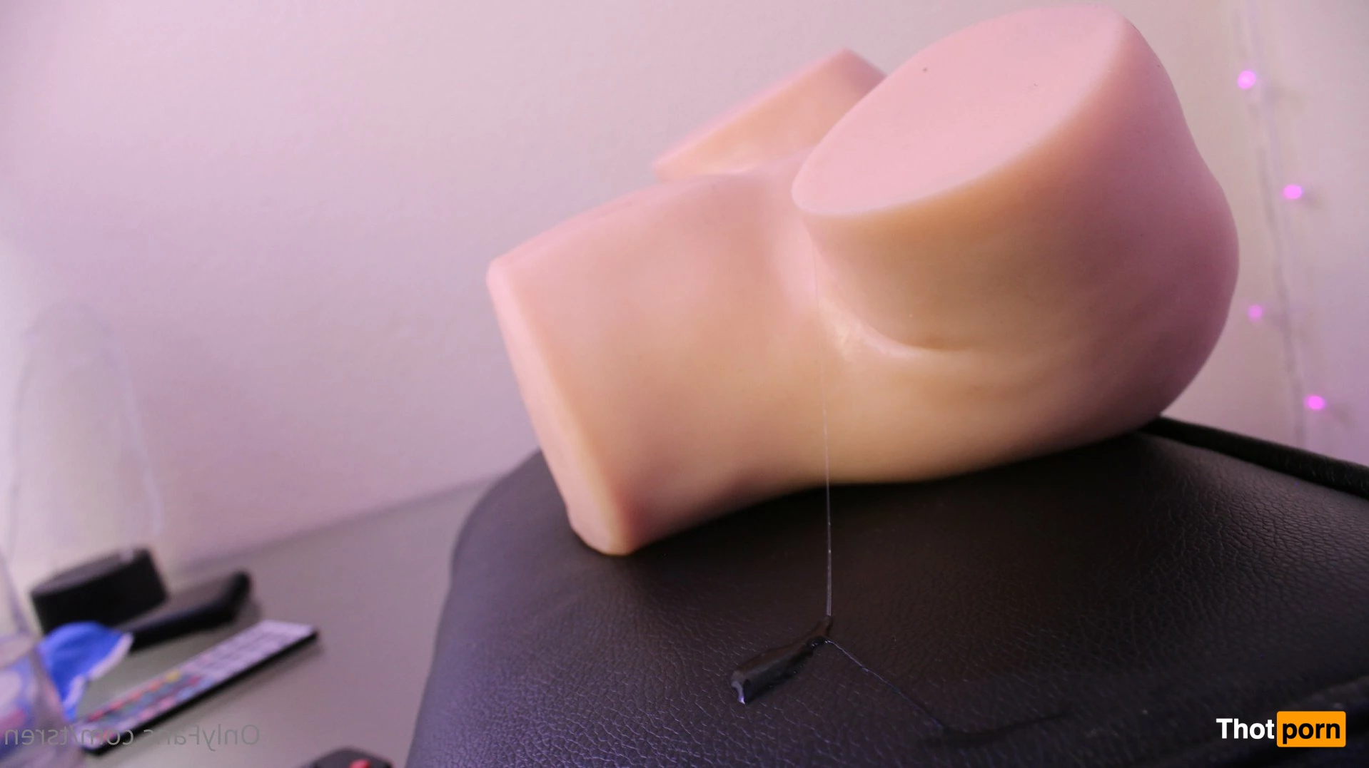 Mistress Ren 4876330