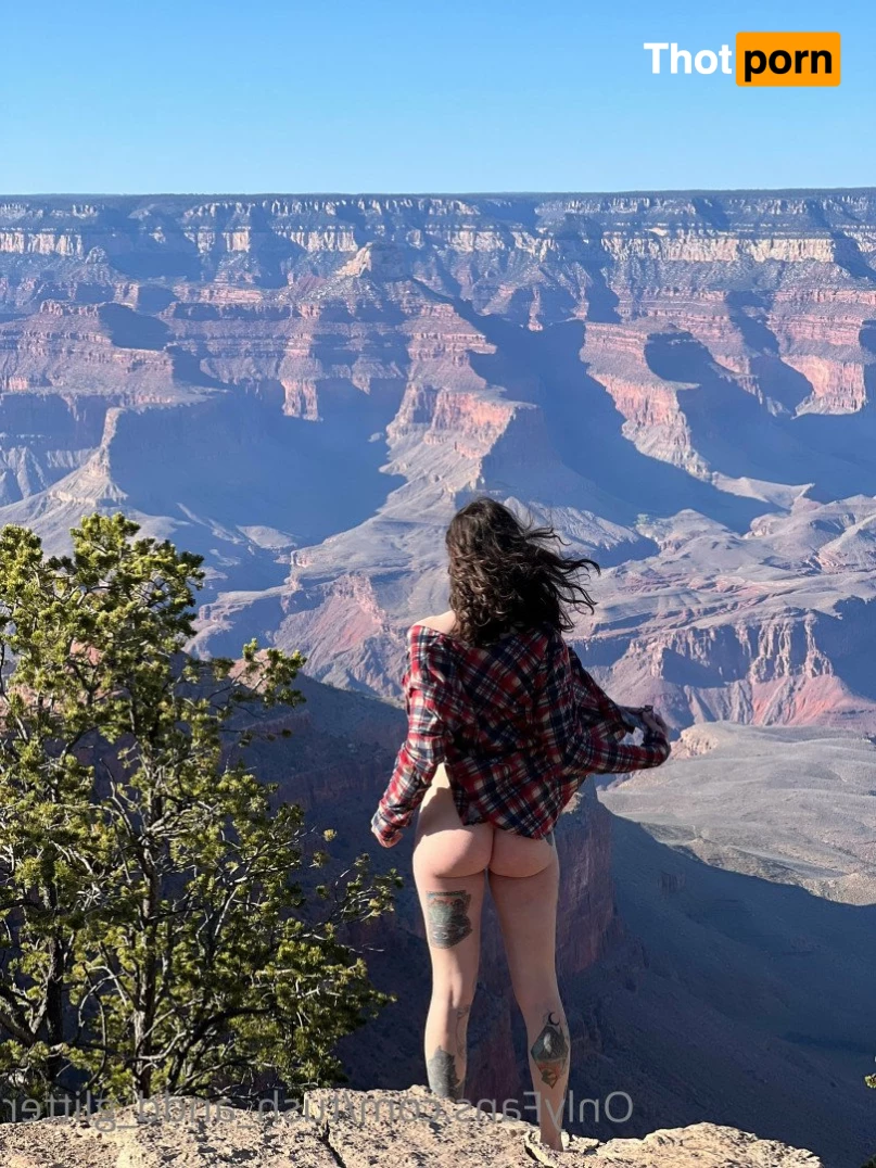 Tush_andd_glitter 4811462