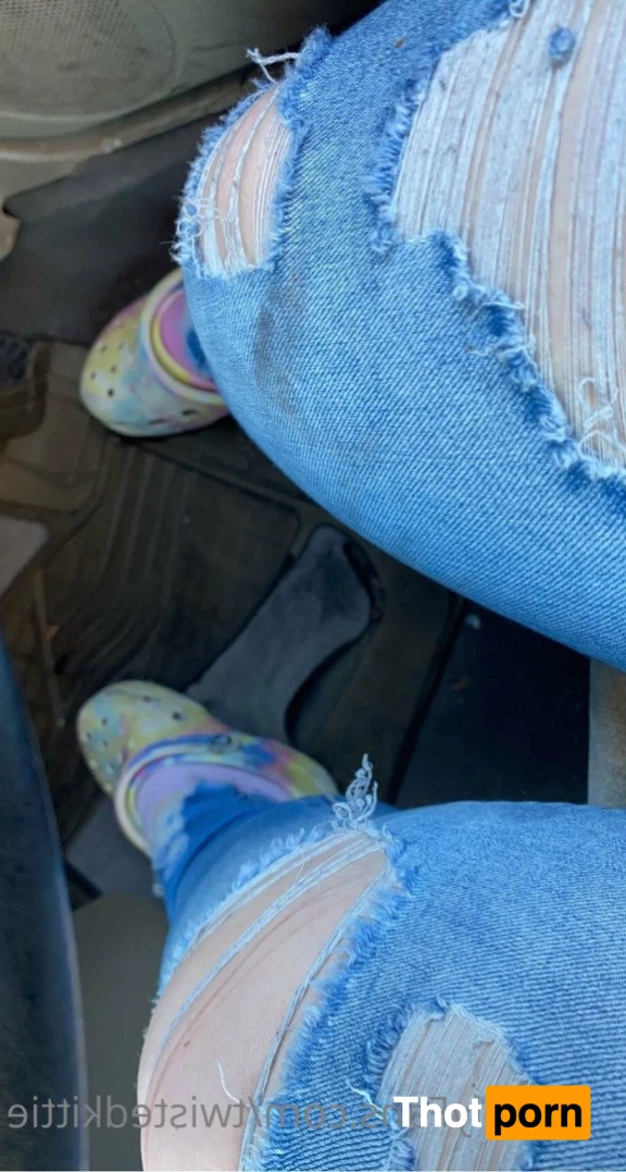 Twisted Kittie 4810137