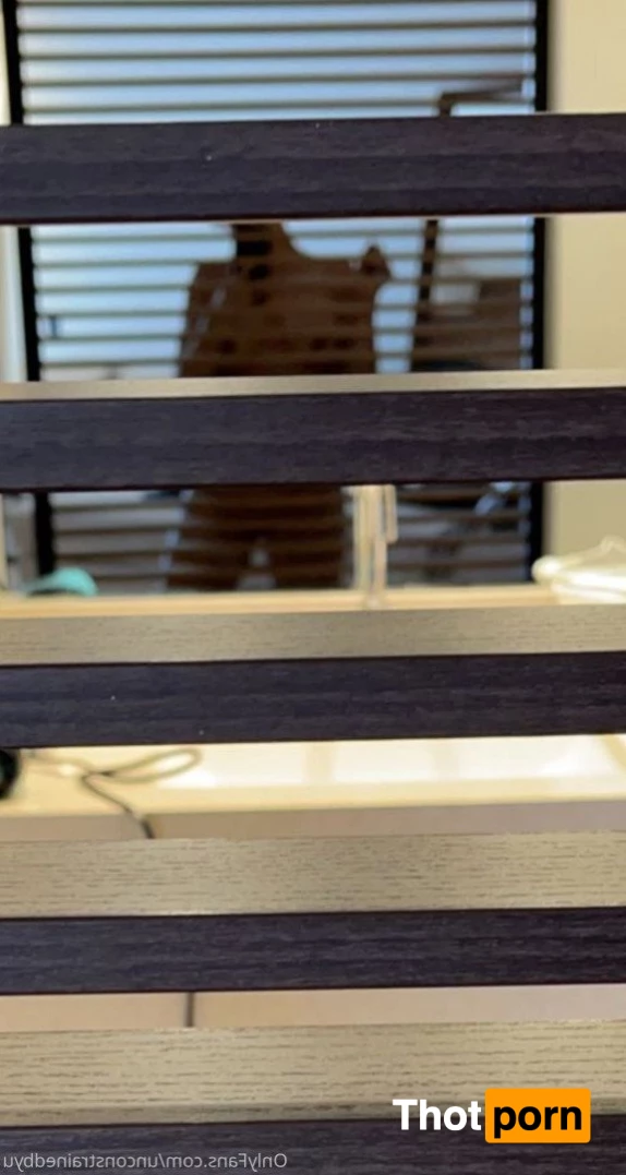 unconstrainedbyu 4827045