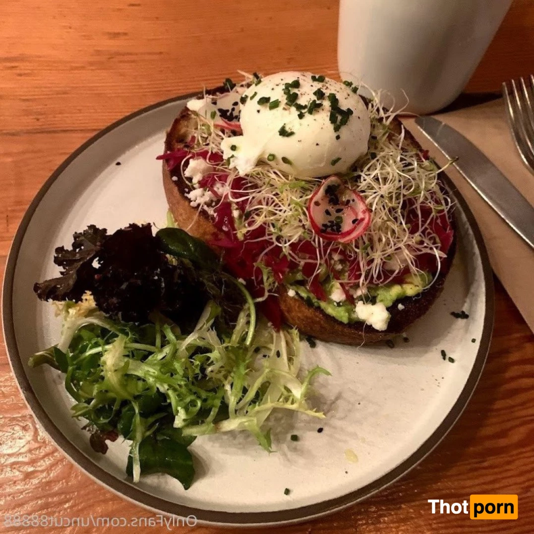 Uncut and Hung 4806633