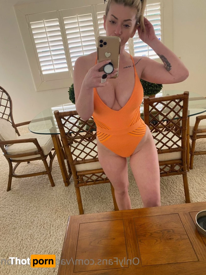 VadaTheStallion 4797784