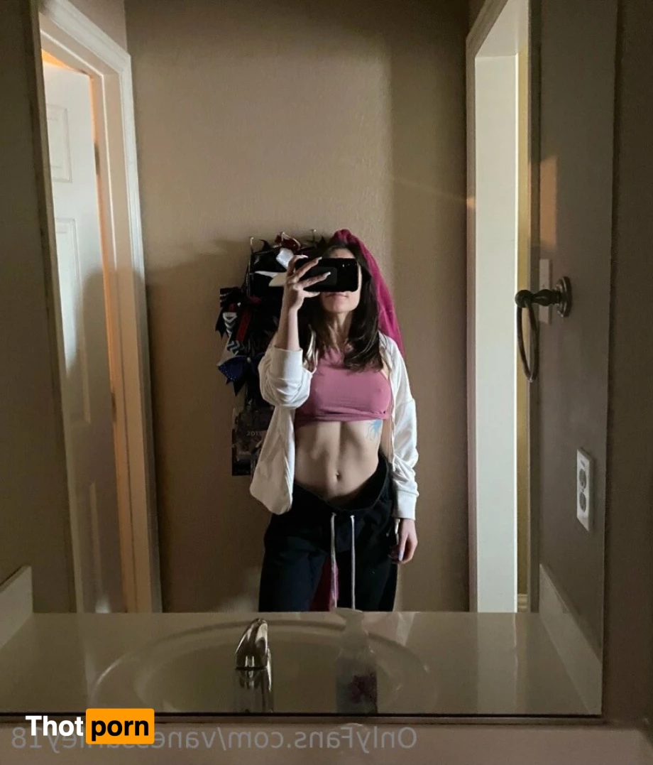 Babygirl 😇 10644225