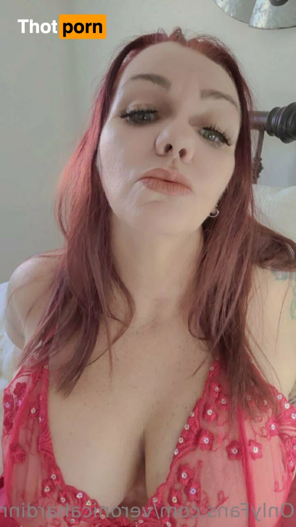 Veronica Hardinn💕Hot Mom😈💦 10798272