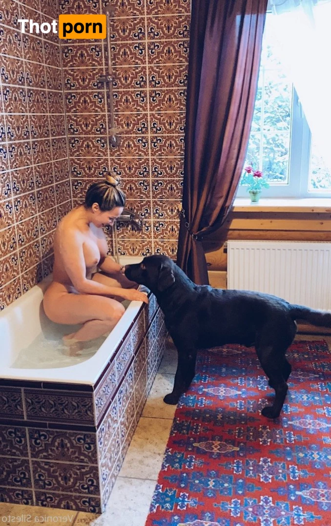 veronicasilesto 4800016