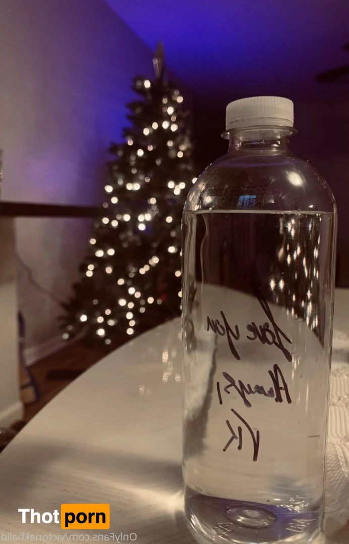 victoria khalid 4792674