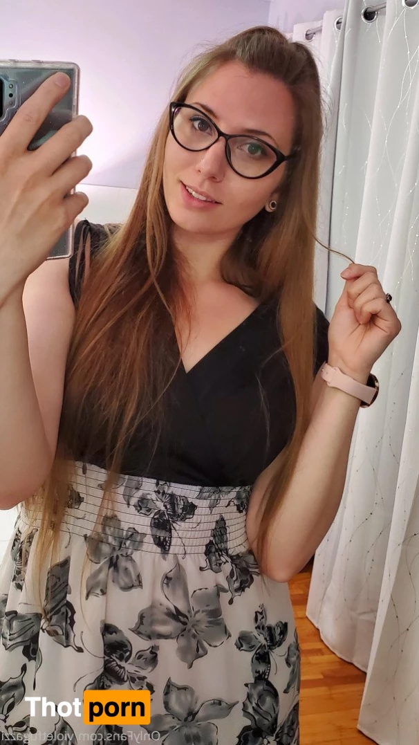 Violet Fugazzi 4797494