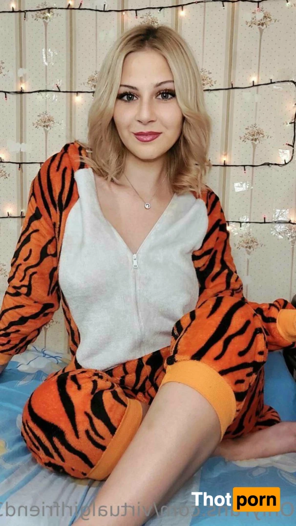 🧝‍♀️ Galadriel Elf 15203997