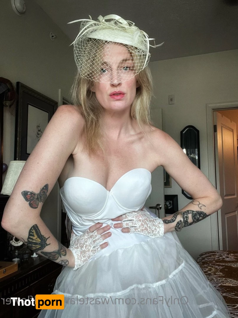 Lauren Elizabeth 4786049