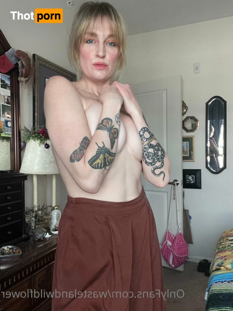 Lauren Elizabeth 4786053