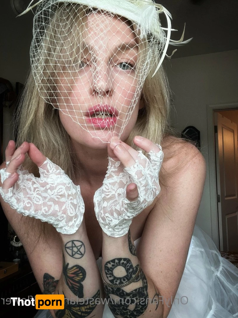 Lauren Elizabeth 4786057