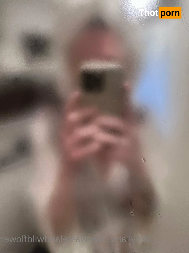 Lauren Elizabeth 4786064