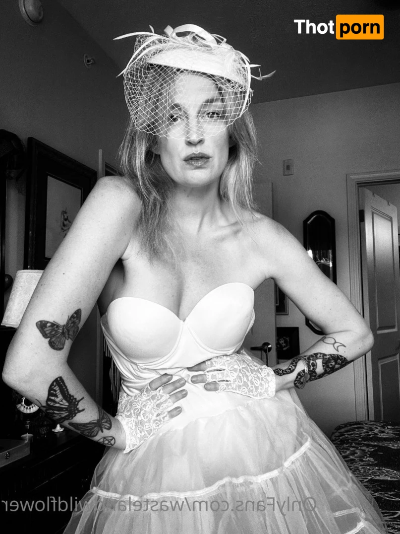 Lauren Elizabeth 4786078