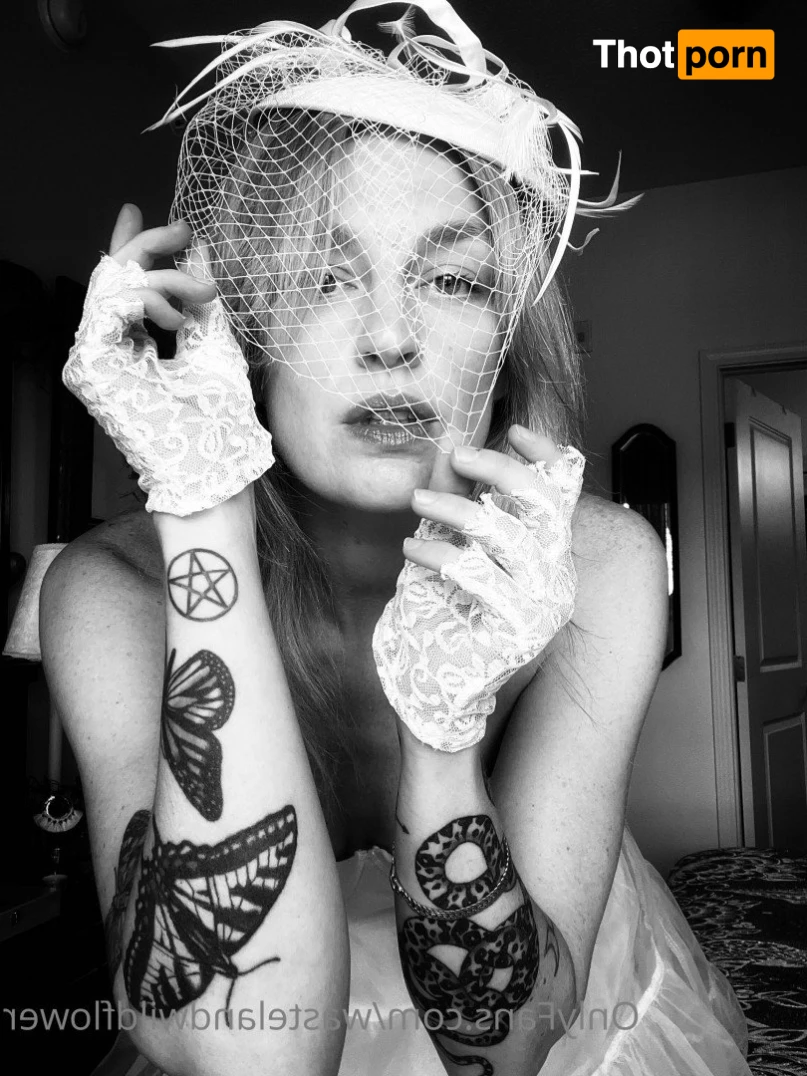 Lauren Elizabeth 4786192