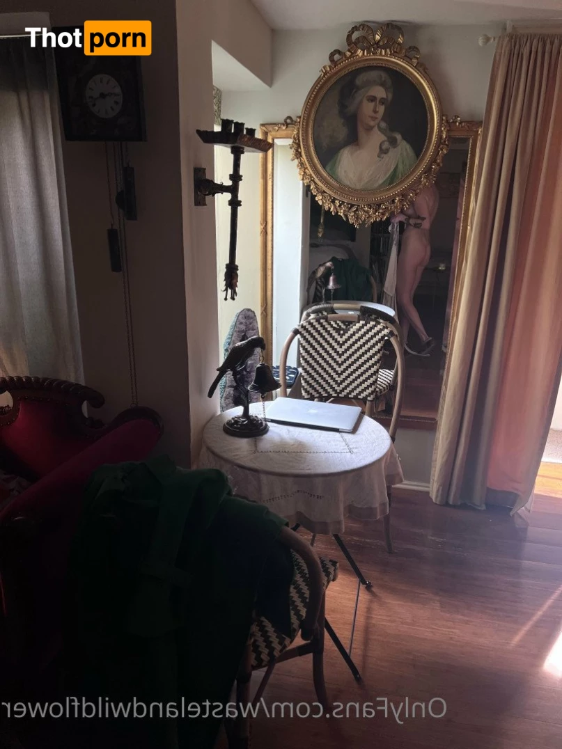 Lauren Elizabeth 4786250