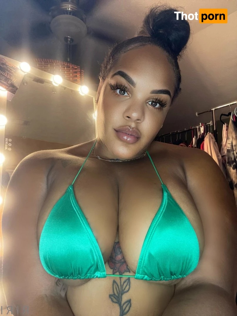 𝗥𝗶𝗿𝗶 👄 $𝟬 𝗦𝗨𝗕 𝗙𝗢𝗥 𝗟𝗜𝗙𝗘 4790763