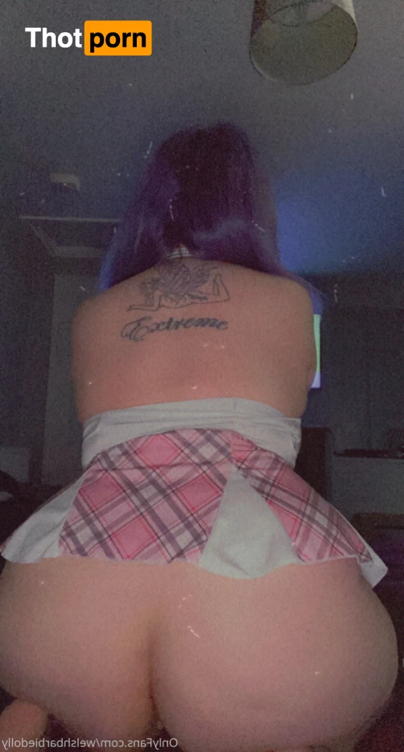 Becky😛💦🍑 16043606