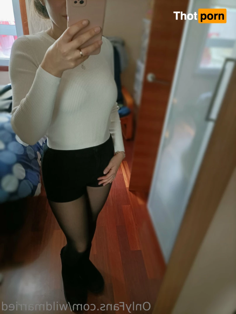 Wild Couple 10644672