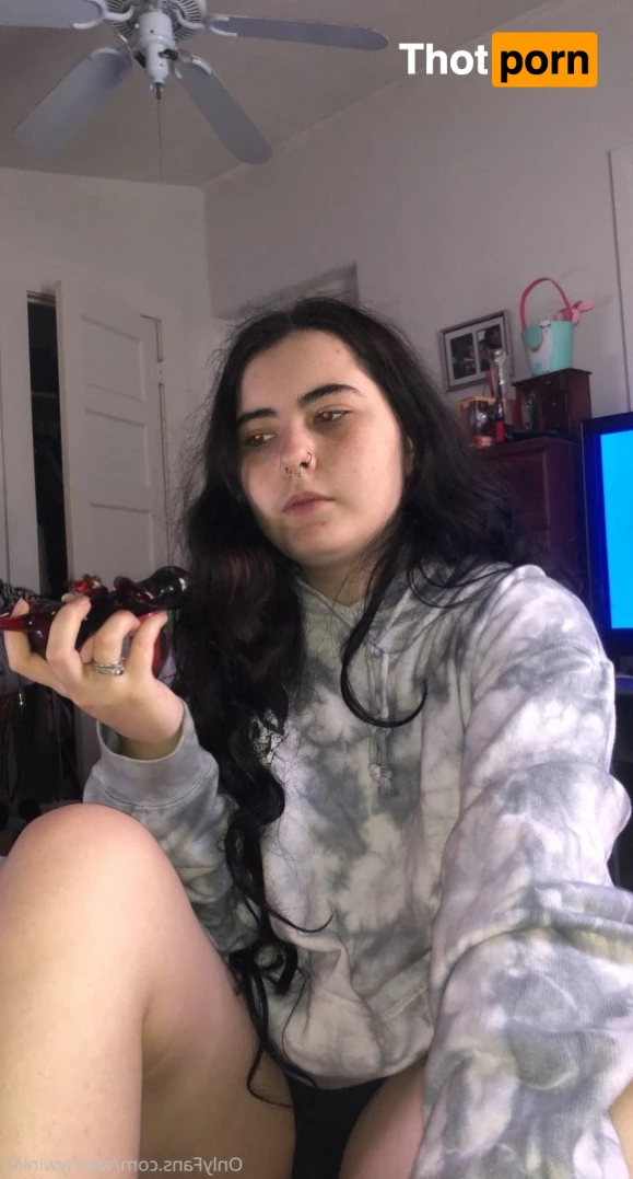 Witchywinkie 4775102