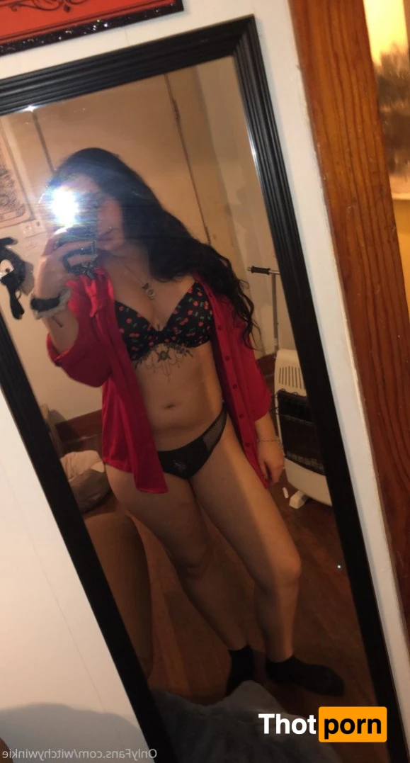 Witchywinkie 4775139