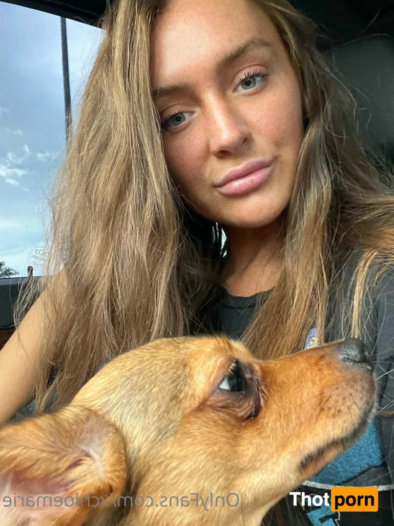 Chloe Marie ✨ 11389790