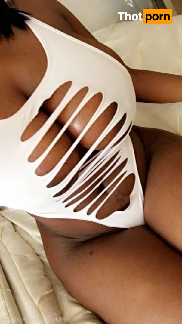 Xris DelaRosa 4757462