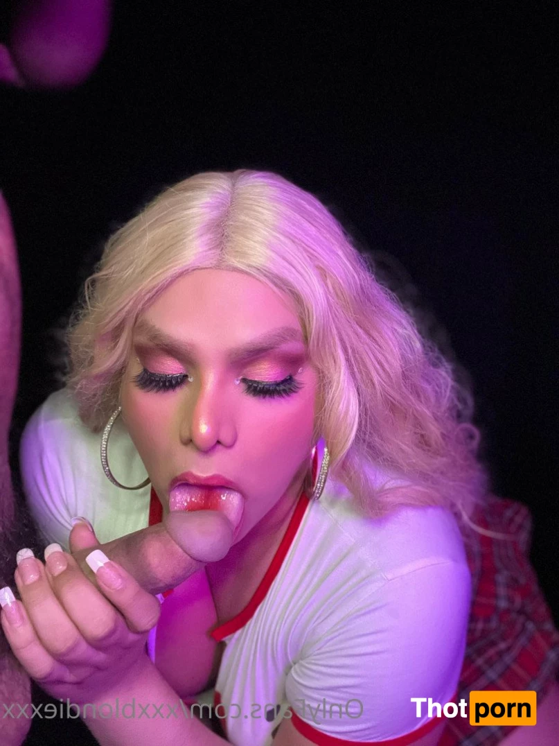 XxxBlondiexxX 4757742