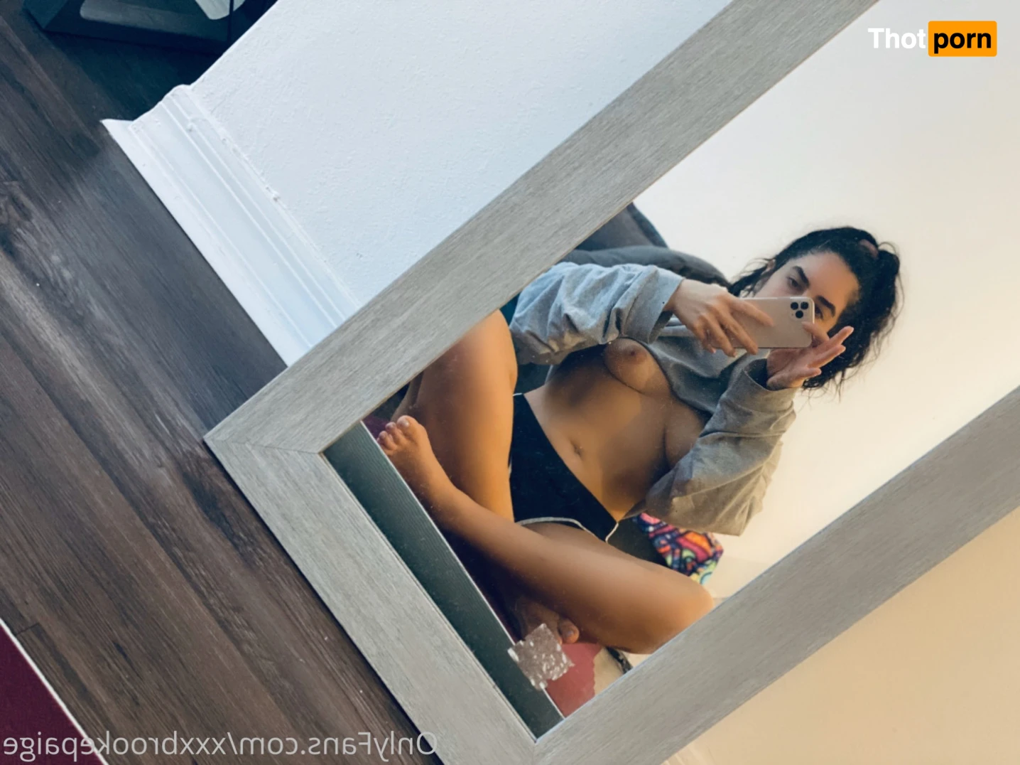 BROOKE 🍑 LIVE SEXTING AVAILABLE 😼💦 12541932