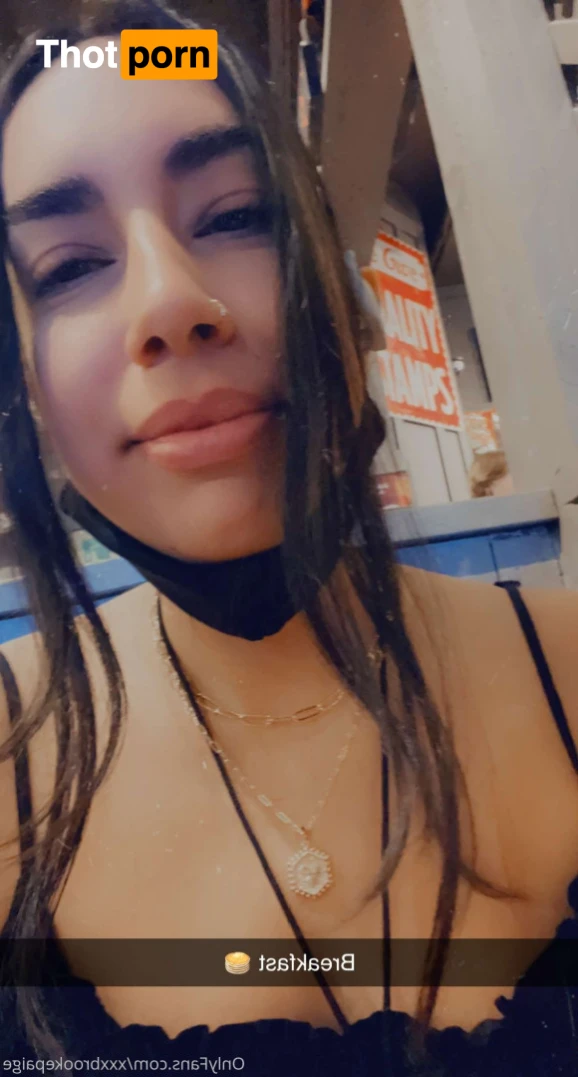 BROOKE 🍑 LIVE SEXTING AVAILABLE 😼💦 12543510